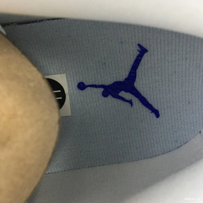 AIR MID JORDAN VIOLET-WHITE 1 ROYAL HYPER HYPER 554724-451 1105